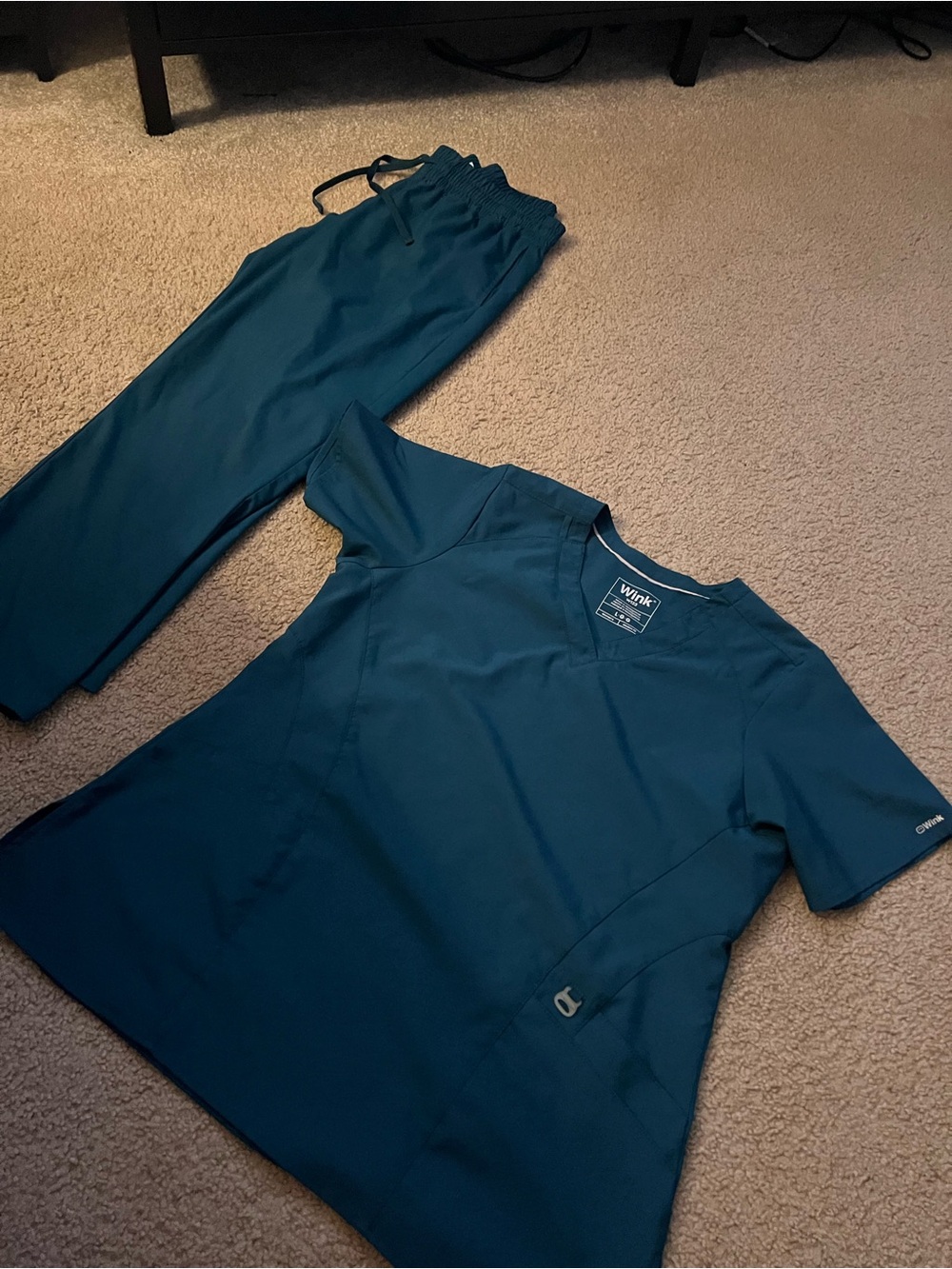 WonderWink Women’s Teal Scrub Top & Pant Set